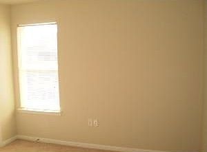 3rd image of 1900 Elms Run Ct APT A