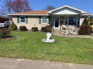 6204 Mount Everest Dr, Louisville, KY 40216