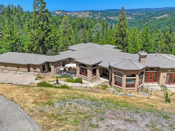 4941 D Agostini Dr, Somerset, CA 95684