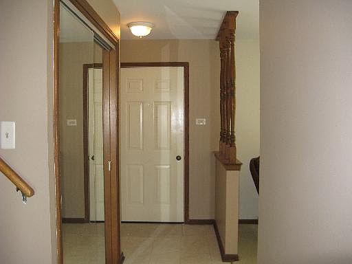3rd image of 614 Parkshore Dr