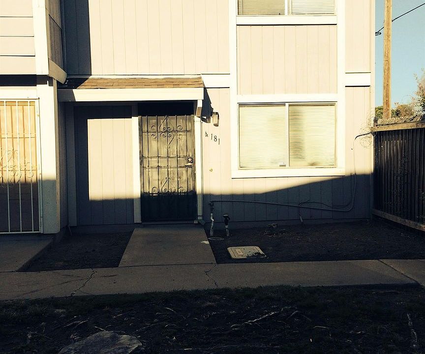 1st image of 4181 Brookfield Dr