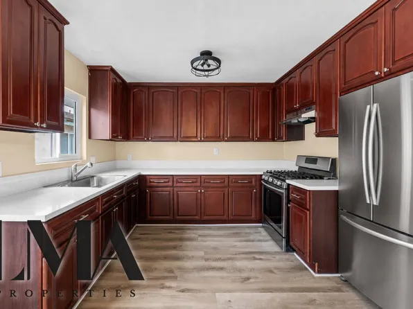 4317 W 120th St APT E, Hawthorne, CA 90250