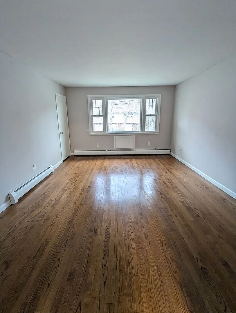 Riverwood Apartments — Photo 3