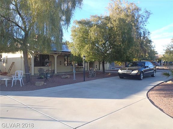 5th image of 3051 Mann St