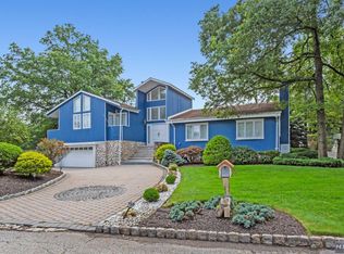 210 Little Falls Rd, Fairfield, NJ 07004