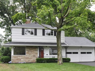 1856 Berkshire Road, Upper Arlington, OH, 43221