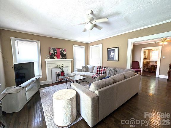 4th image of 707 Oakshade Ave #51