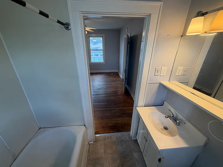 744 1/2 Ratcliff St #744-1/2 — Photo 11