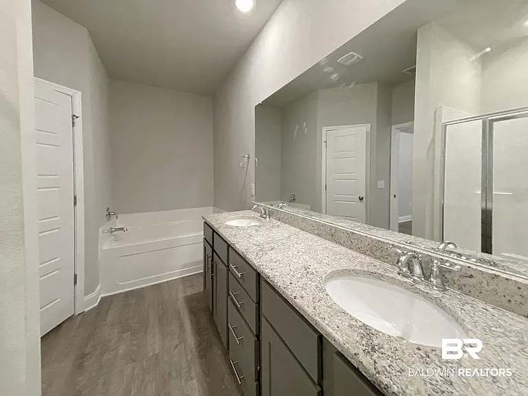 31436 Memphis Loop — Photo 18