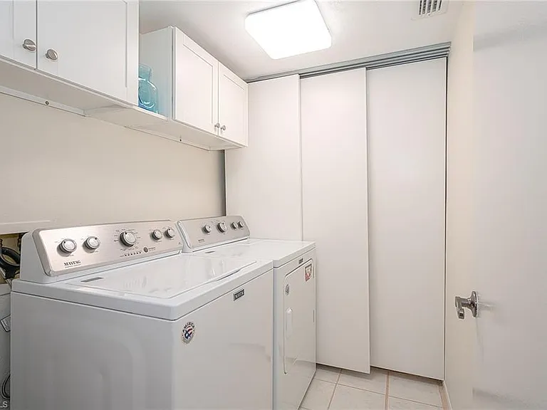 135 Cypress Way E #C — Photo 26