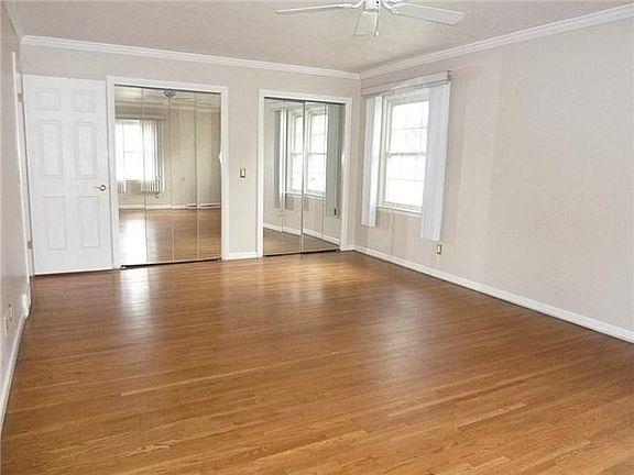 2nd image of 3311 W Bancroft St