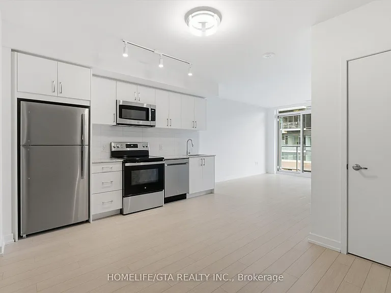 4010 Eglinton Ave W #610 — Photo 6