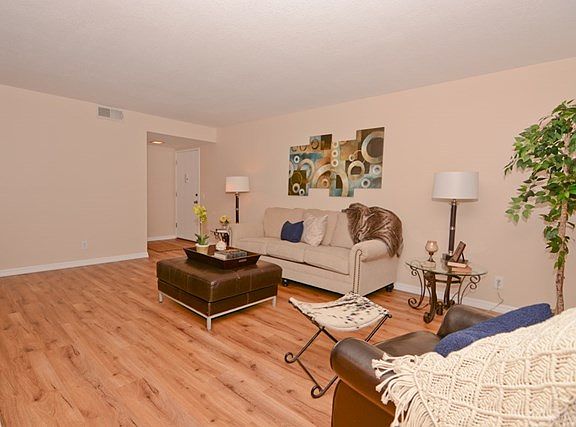 4th image of 4505 Ramona Ave APT 5