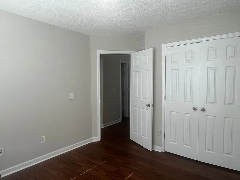 401 Timberwind Dr — Photo 33