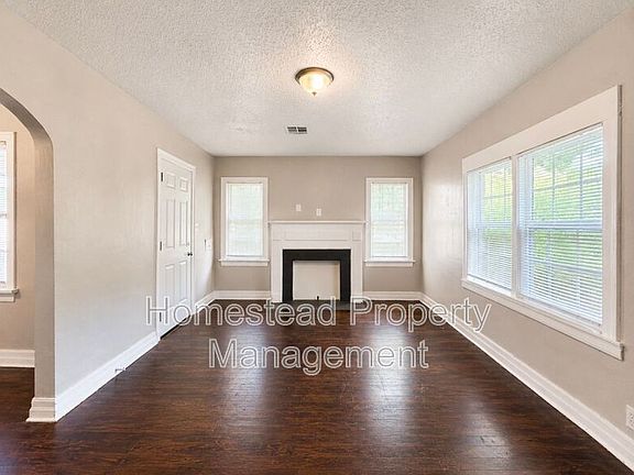 5th image of 1436 NE 8th St