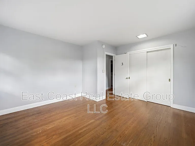 323 N Potomac St #2 — Photo 18