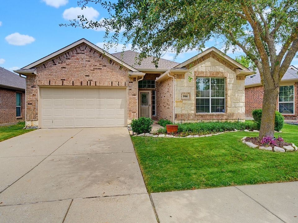 1st image of 1906 Pecan Grove Dr