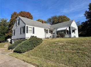 3126 S Santa Fe Rd, Independence, MO 64055