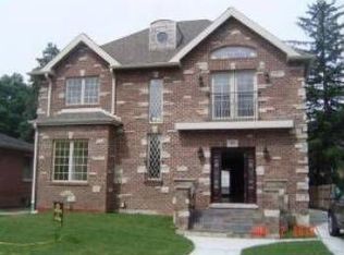 380 S Hawthorne Ave, Elmhurst, IL