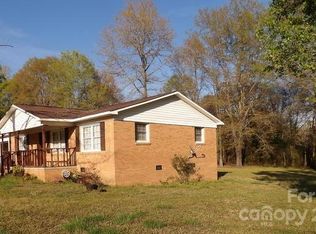 2837 Oakland Dr, Lancaster, SC 29720