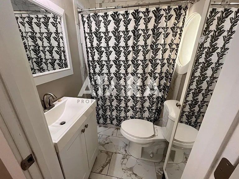 2362 E Bryan Ave — Photo 18