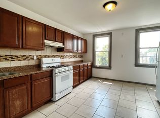 17 Lembeck Ave #4E, Jersey City, NJ 07305