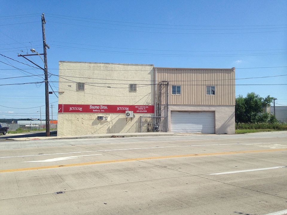 2nd image of 301-307 2nd St