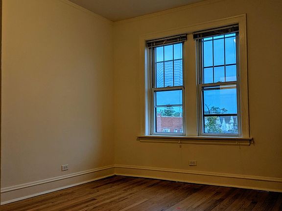 4th image of 3704 W Fullerton Ave APT 3