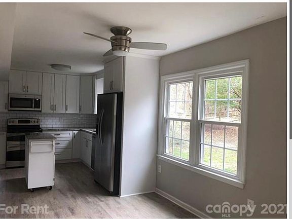 5th image of 812 Lightwood Dr