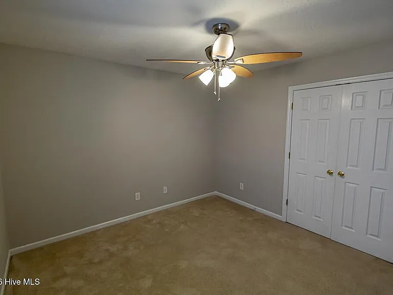 7624 Pleasantville Way — Photo 76