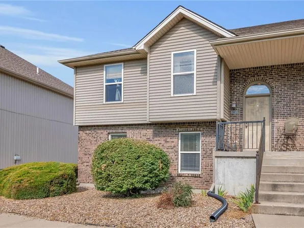 8616 N Cleveland Ln, Kansas City, MO 64156