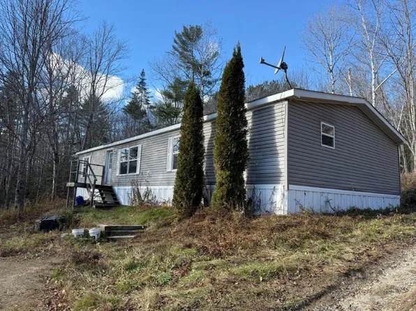 7 Breezy Point Road, Warren, NH 03279