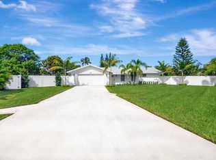 135 SE 28th Court, Boynton Beach, FL 33435