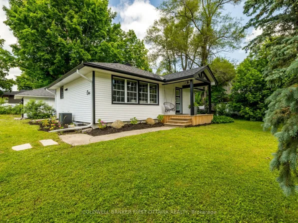 1 Porter St, Ottawa, ON K2S 1P8