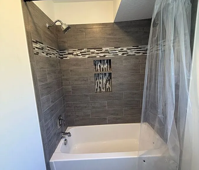 3924 W Dunkeld St #UPSTAIRS — Photo 28