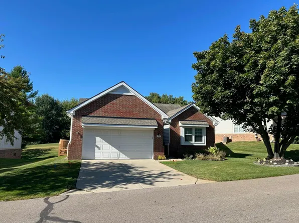 30831 Palmer Dr, Novi, MI 48377