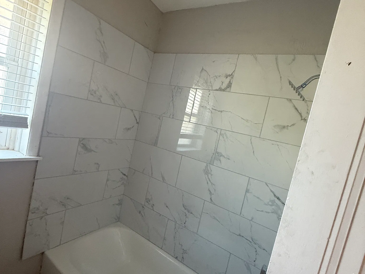 4 bed, 1.5 bath, 1128 sqft, $2,000 — Photo 4