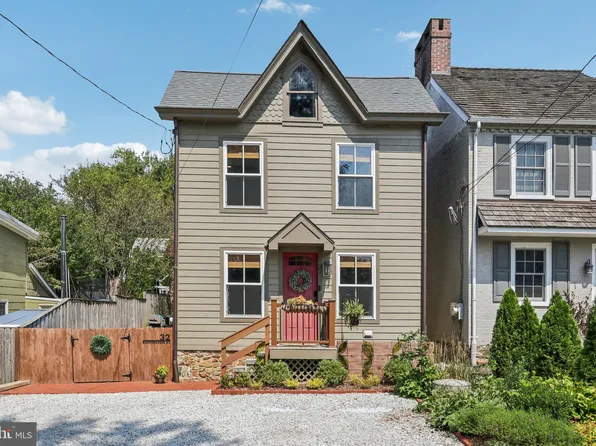 32 Buffington St, Kennett Square, PA 19348