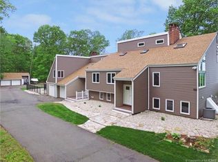135 Copper Ridge Rd, Southington, CT 06489