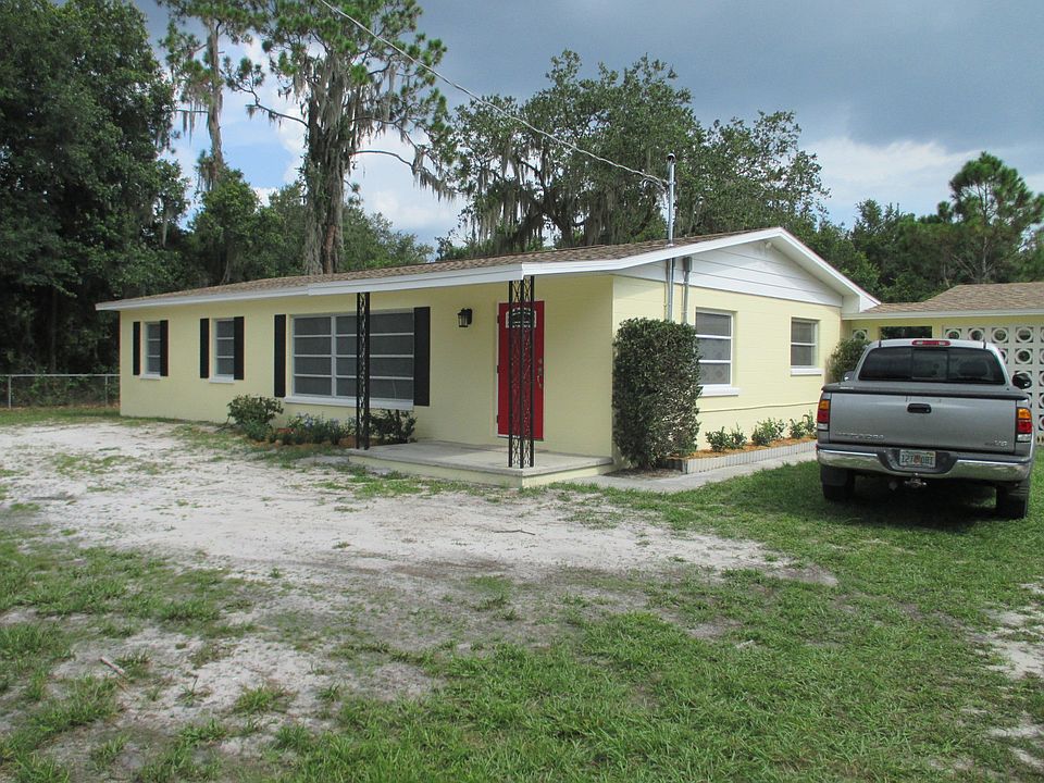 1st image of 9915 Riverview Dr