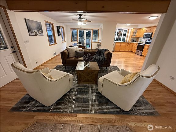 4th image of 44726 SE 146th ST Street