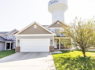 1526 N Parc Grove Ct, O'Fallon, IL 62269