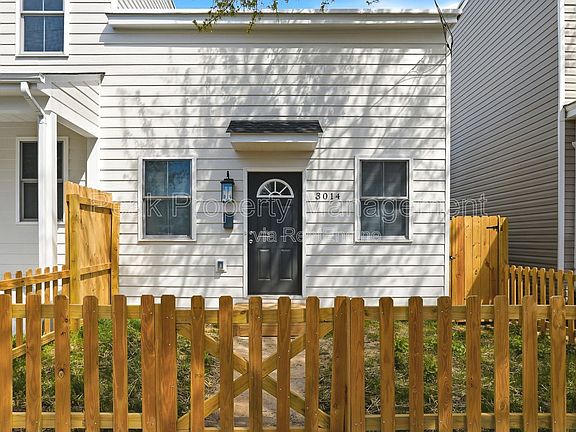 2nd image of 3014 Parkwood Ave