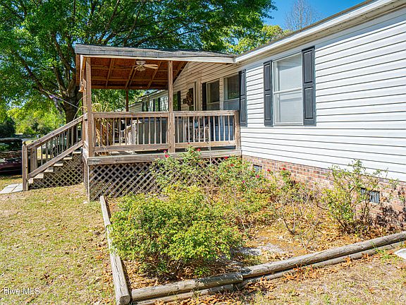 2nd image of 5092 Lakewood Drive SW