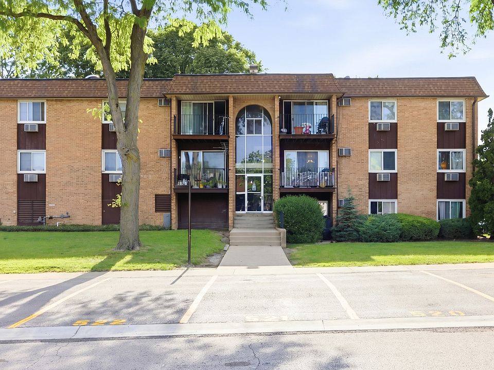 1st image of 1080 Knoll Ln APT 107