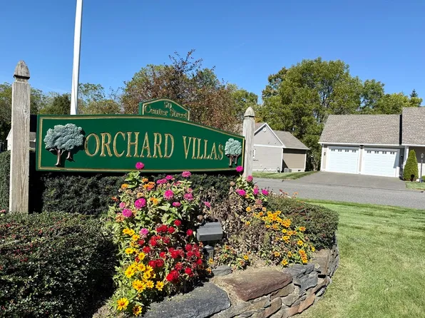 50 Center St #9, Belchertown, MA 01007