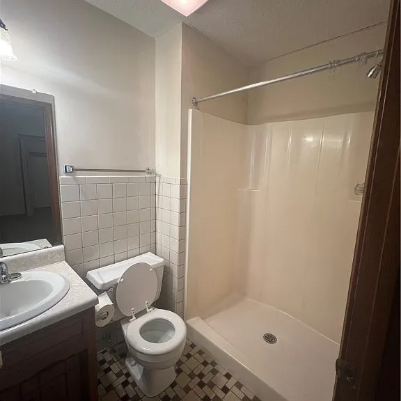 3021 Sand Hills Dr — Photo 16
