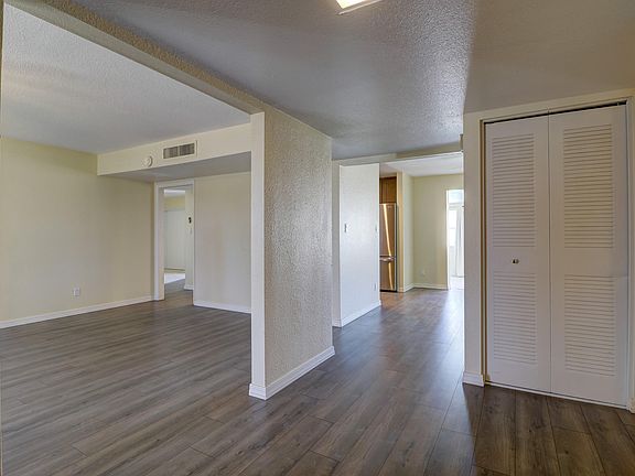3rd image of 4830 S Kachina Dr