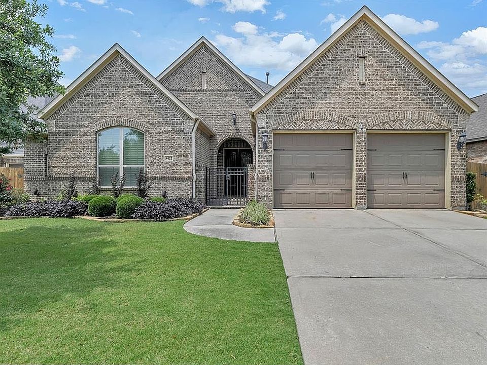 1st image of 8422 Horsepen Bend Dr