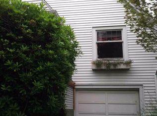 6839 20th Ave NE, Seattle, WA 98115